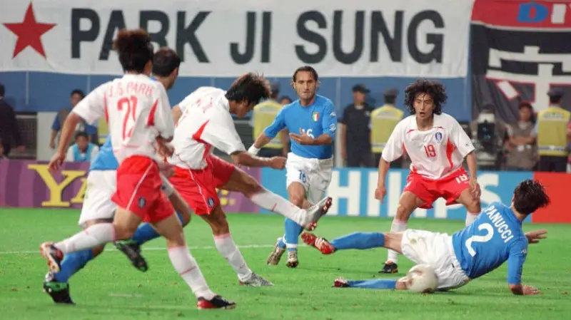 World Cup 2002 trận đấu giữa Ý và Hàn Quốc